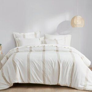 Clean Spaces 5-Pieces Twin Comforter Set